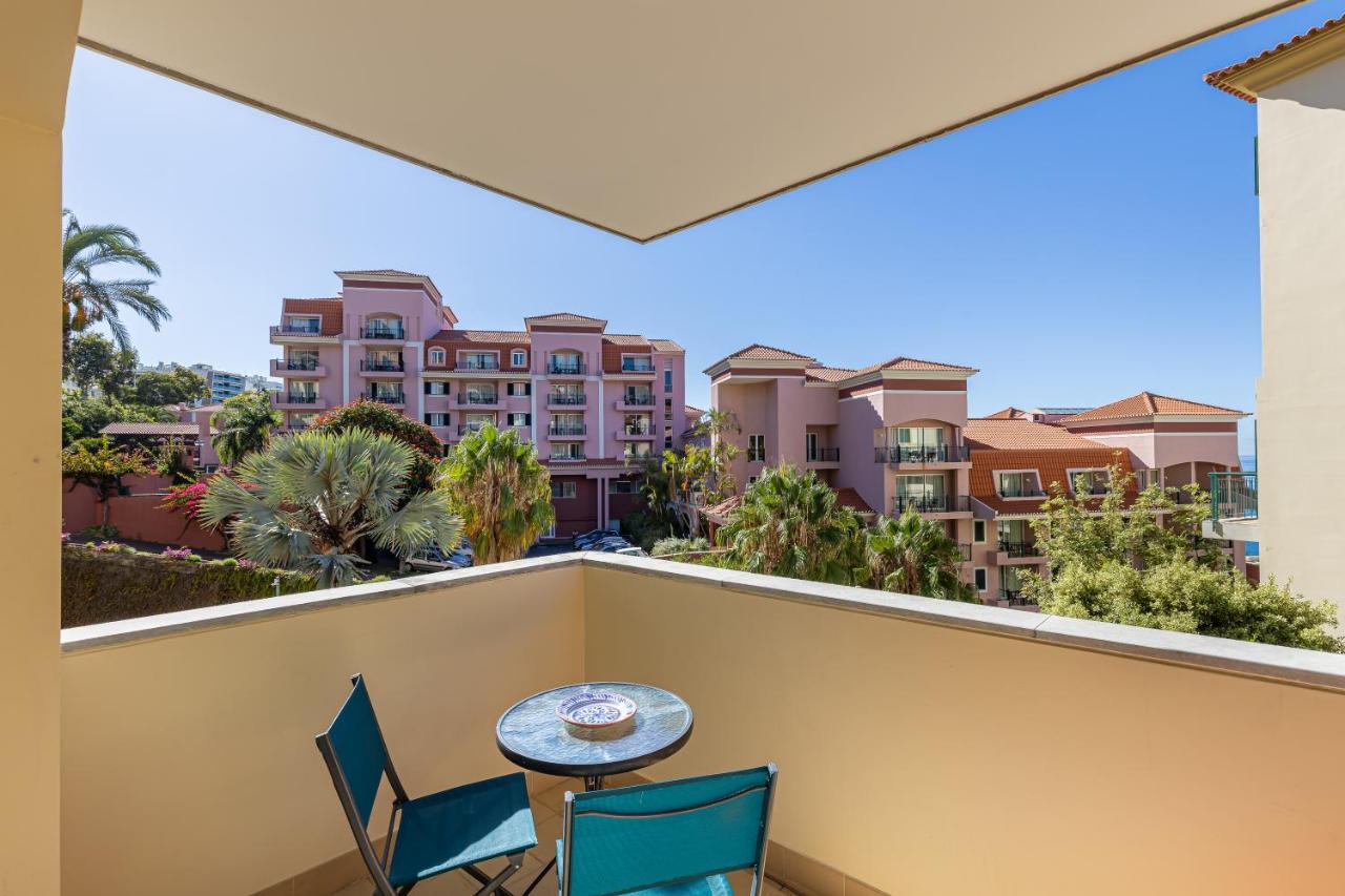 Atlantic Ocean View Apartment Funchal  Exteriér fotografie